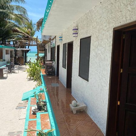 Casa Victor Avila Isla Holbox Екстериор снимка