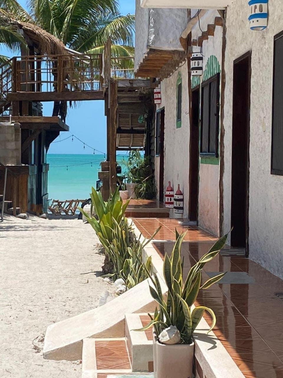 Casa Victor Avila Isla Holbox Екстериор снимка