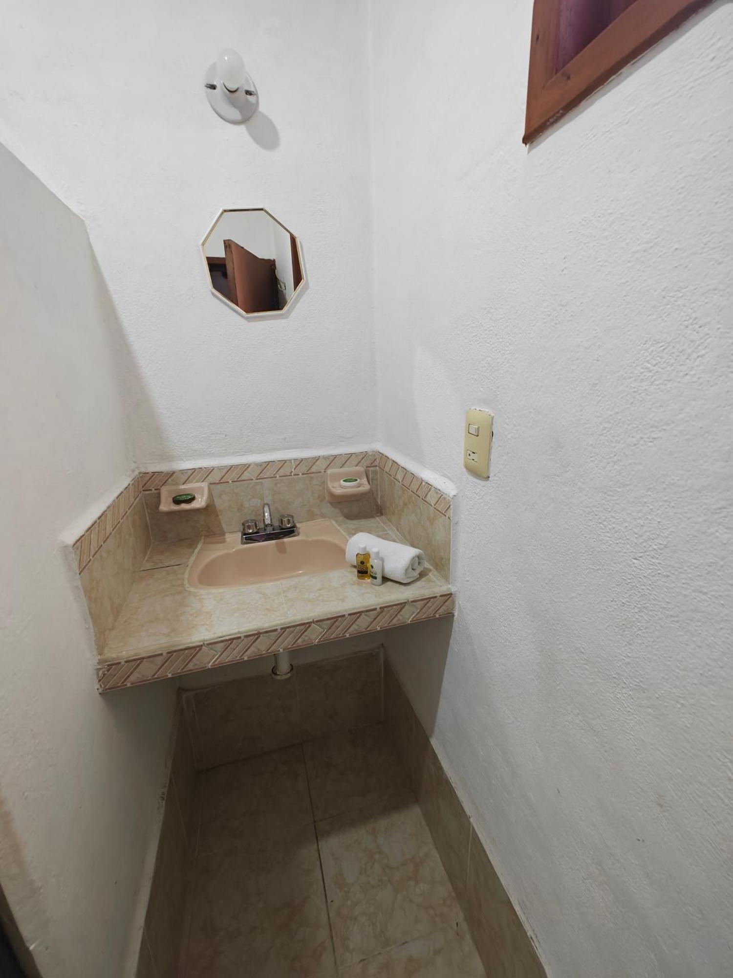 Casa Victor Avila Isla Holbox Екстериор снимка